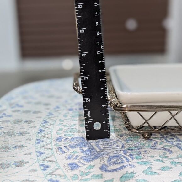 International Silver Company Handled Serving Basket White Casserole Dish - Picture 5 of 7